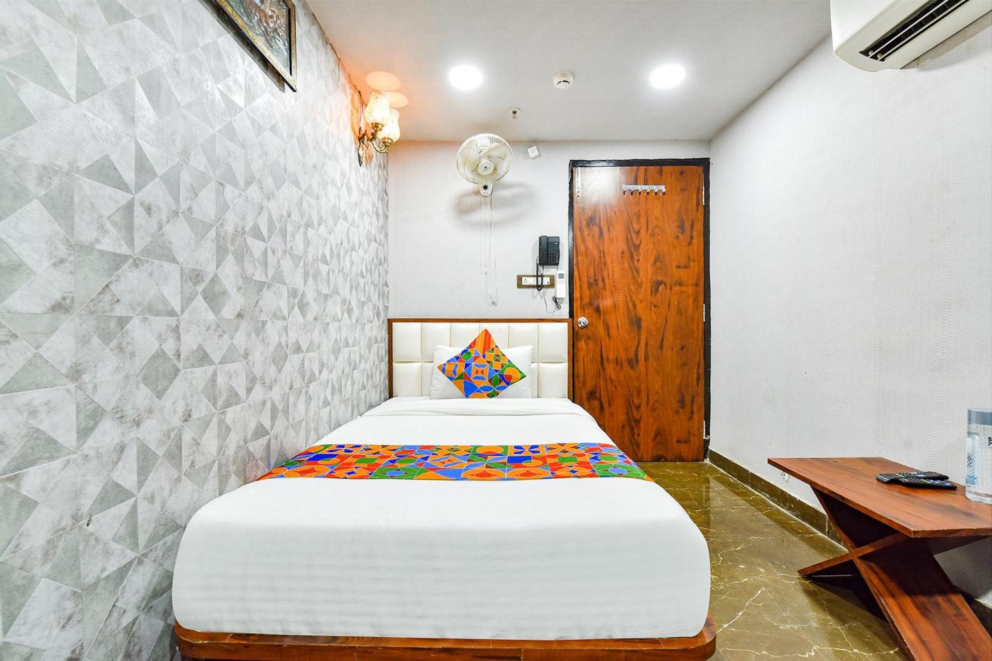 Fabhotel Queens Hub Jaipur Extérieur photo